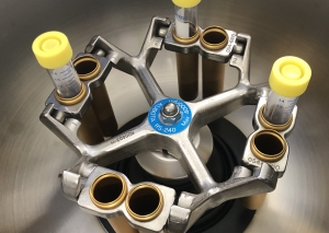 木下式PRP療法で使用する遠心分離器